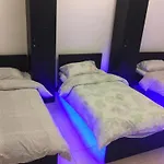 Diamond Hostel